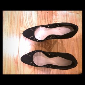 Zara woman cutout suede high heel size 7